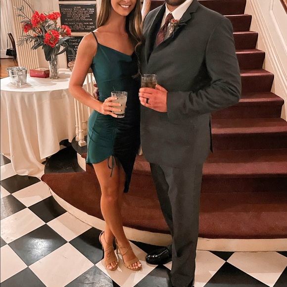 Emerald Green Dress - Picture 3 of 4